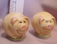 Pigs Salt and Pepper Shakers - SPPI2